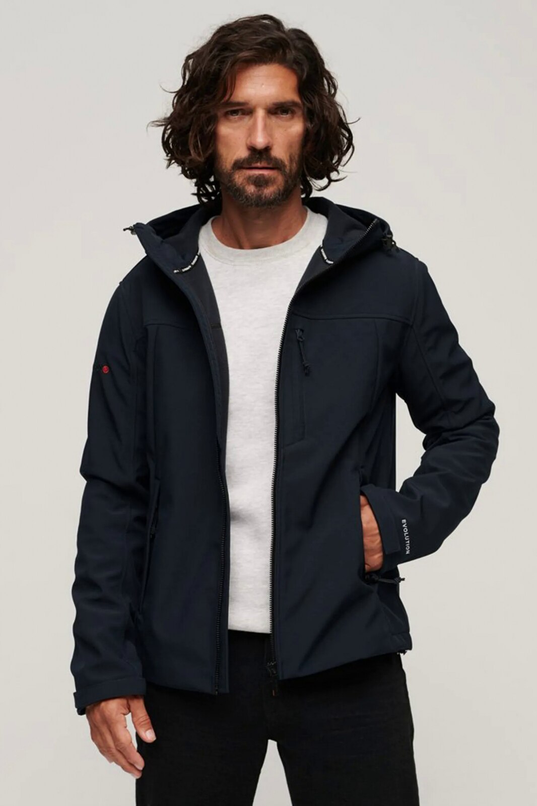 Geaca barbati Superdry Soft Shell M5011824A Bleumarin S INTL - eMAG.ro