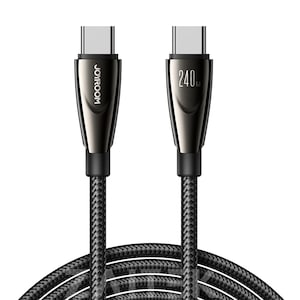 Kábelek és adapterek