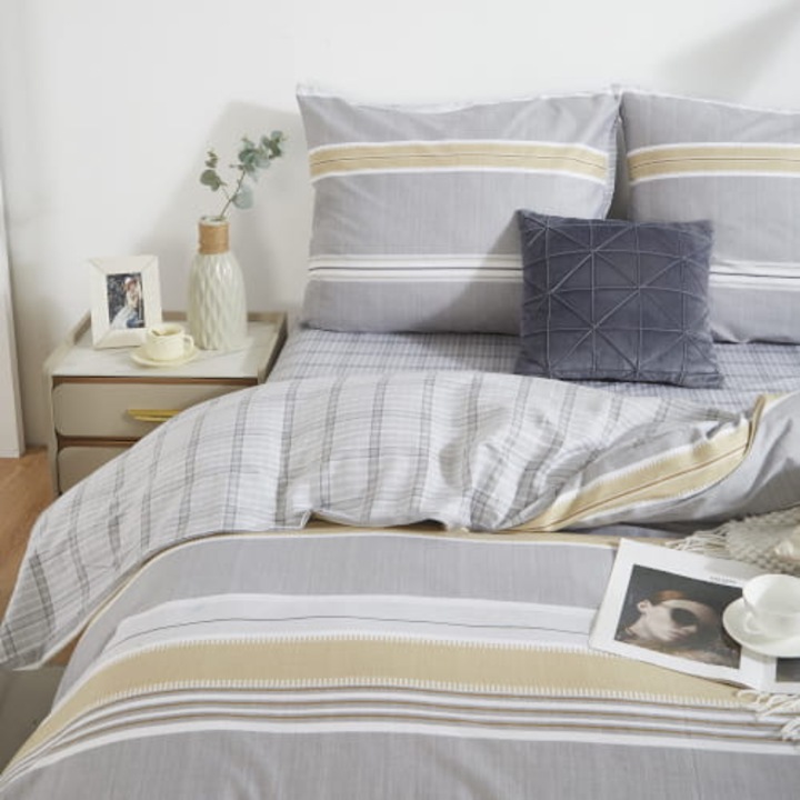 Set lenjerie de pat, satina bumbac, 140x200cm, 1 fata de perna 70x80cm, dungi, 100% bumbac