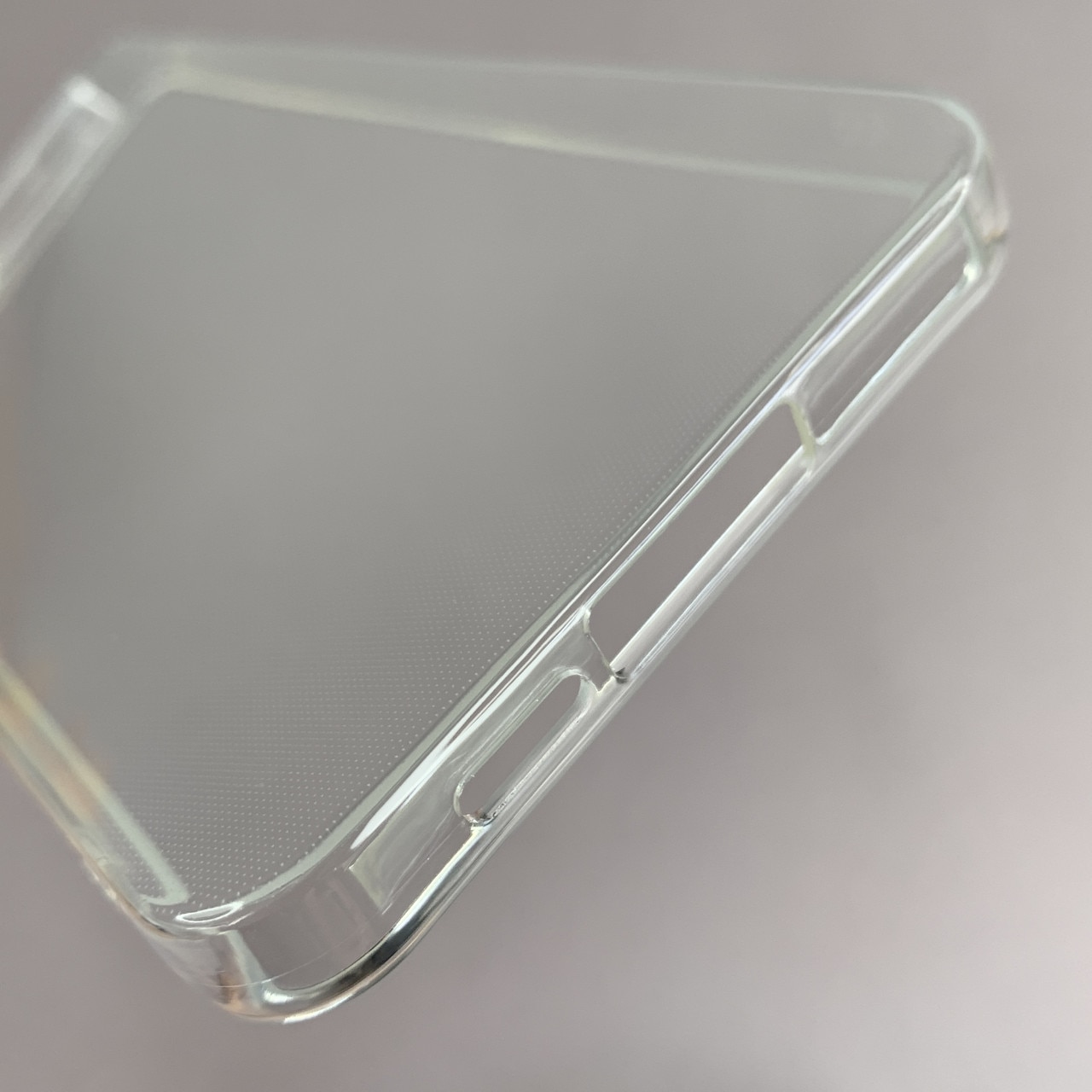 Husa protectie Mat-Tech compatibila cu Samsung Galaxy A55 5G, Anti-soc, 2MM, Protectie Camera, Decupaje Precise, Rezistenta la impact, Margini ridicate pentru protectia ecranului, Transparenta