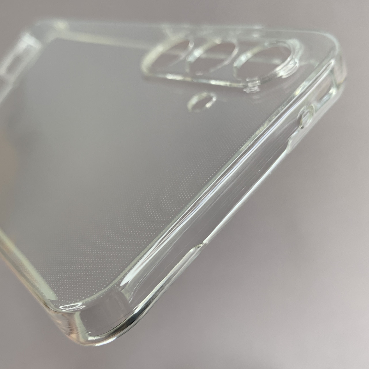 Husa protectie Mat-Tech compatibila cu Samsung Galaxy A55 5G, Anti-soc, 2MM, Protectie Camera, Decupaje Precise, Rezistenta la impact, Margini ridicate pentru protectia ecranului, Transparenta