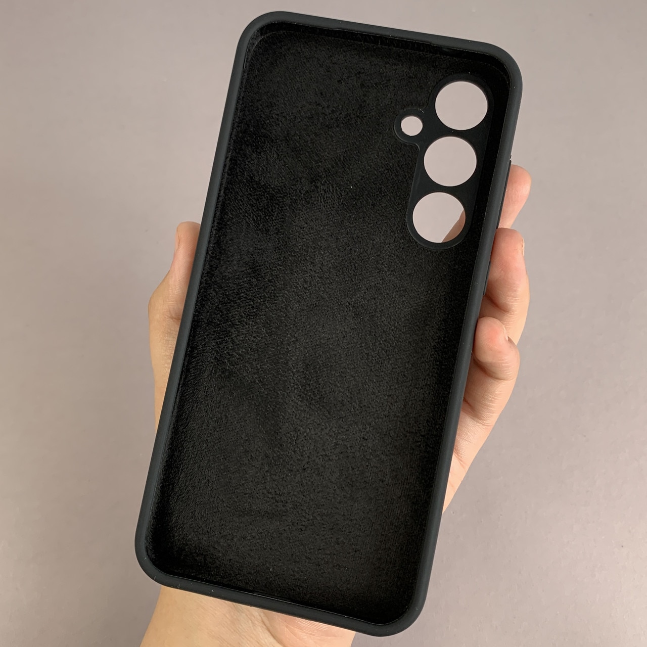 Husa telefon compatibila cu Samsung Galaxy A55 5G, Soft Silicone Premium, Anti-Soc, Protectie camera, Microfibra interior ( catifea ), Margini Ridicate pentru Protectia Ecranului, Negru