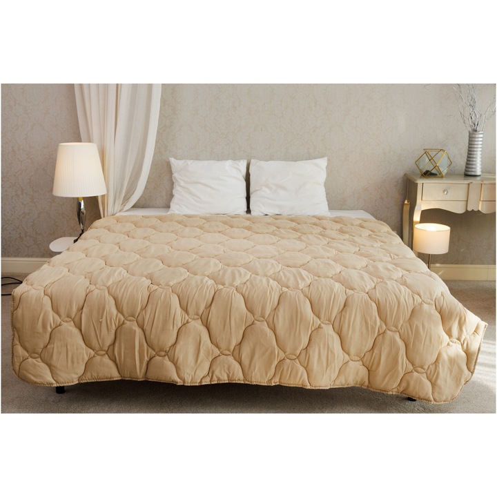 Pilota matlasata Soft Touch Home Still, 140x200 cm, 300 g/mp, microfibra, umplutura vata siliconica, nivel mediu de caldura, bej