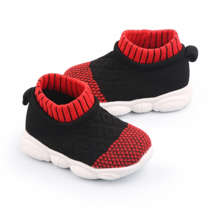 Superbaby sportcipők, csúszásgátló talppal, textil, fiúknak, lányoknak, piros, fekete