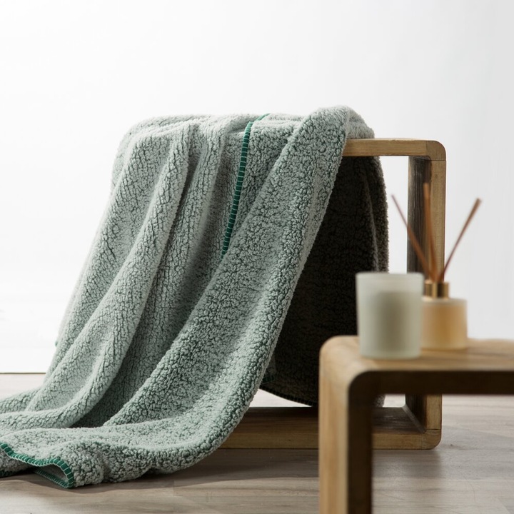 Patura cuvertura de pat KOALA 150x200 Eurofirany piele de miel verde