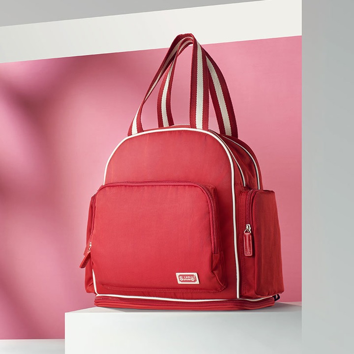 Jormftte táska, kismama táska, nagy kapacitású, piros, utazó hátizsák