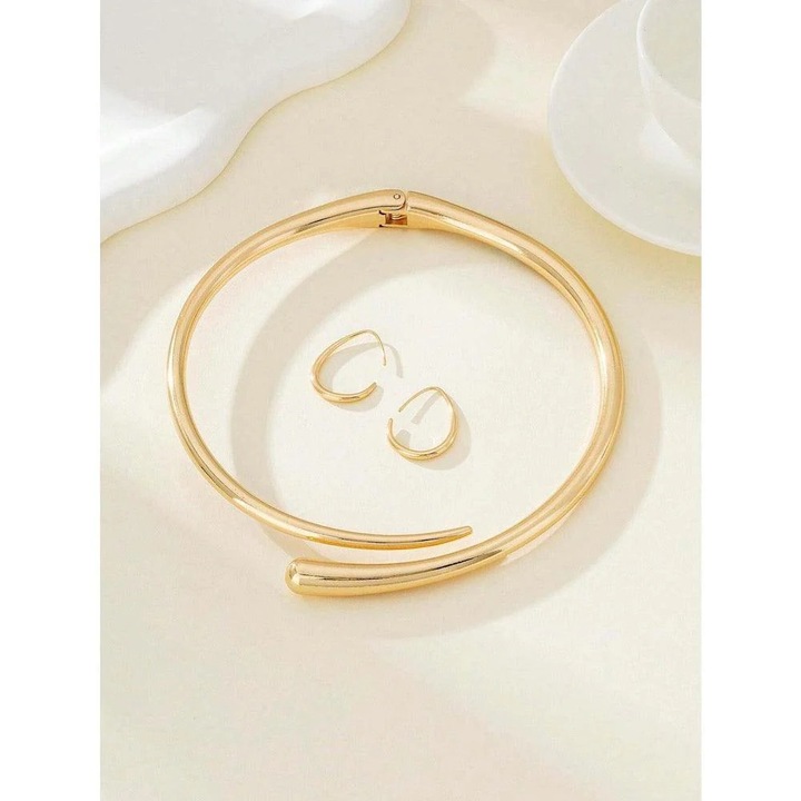 Set colier auriu si cercei, stil minimalist, Alma C16