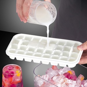 Forme cuburi de gheata