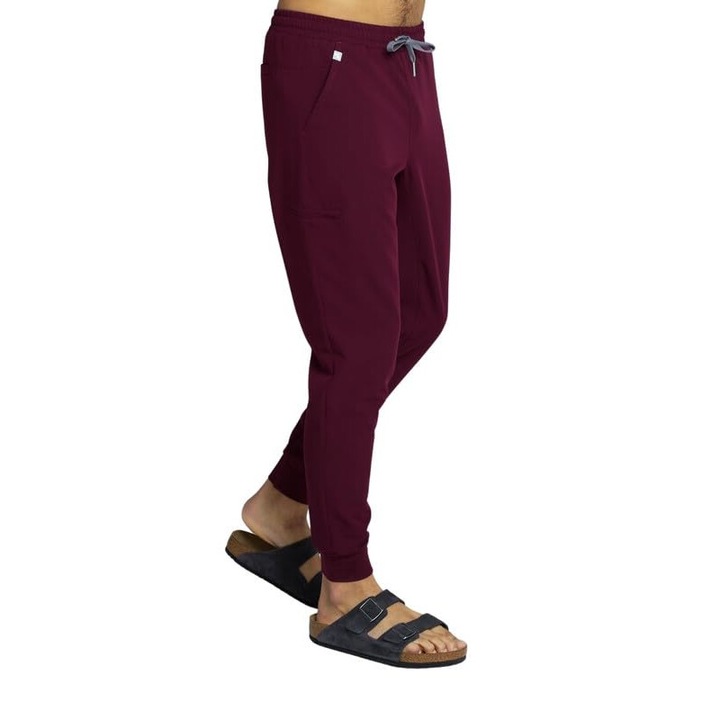Pantaloni medicali barbati MEDHOODIE, confortabili si eleganti, cu talie inalta, culoare Burgundy, marimea S
