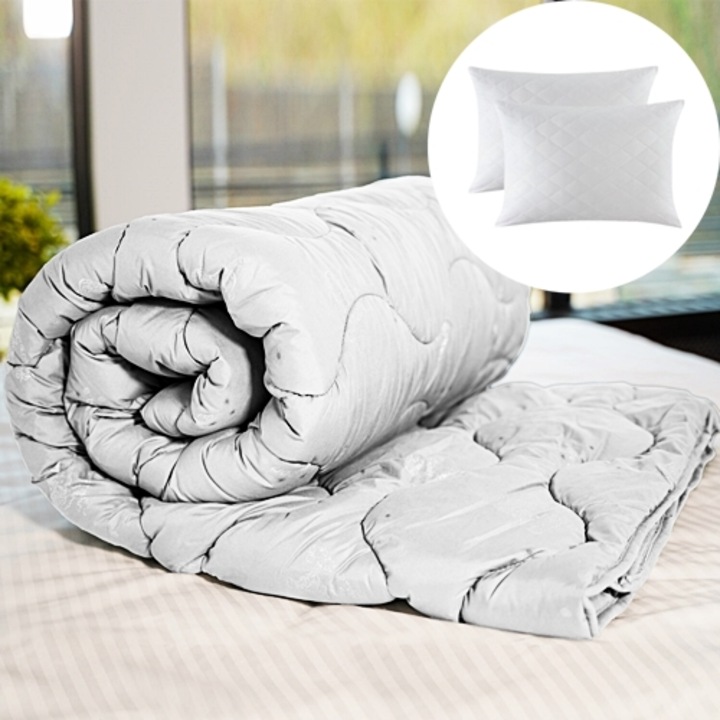 Set pilota de iarna, matlasata, umplutura lana, invelis policoton, 180x210cm, pentru pat dublu, alba si 2 perne matlasate, antialergice, albe, 50x70cm, Ralex Pucioasa