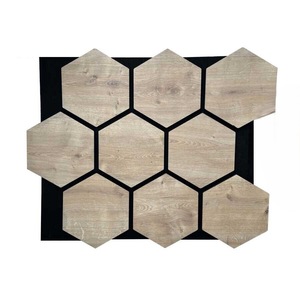 Lambriuri si accesorii