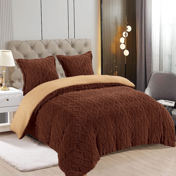 Set Pilota Cocolino si 2 Fete de Perna, Tricotata cu Blanita, Matlasata, tip Sherpa, Moale, Pufoasa, Calduroasa, Ideala pentru anotimpul rece, Maro, 200x230cm, Neco