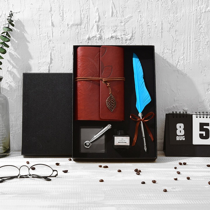 Set cadou caligrafie cu pana de scris, FAVEEZA®, calimara cerneala, agenda cu coperta din piele ecologica, reutilizabila, suport birou, stilou cu penita, vintage, albastru deschis