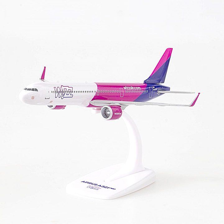 Macheta avion Airbus A321neo Wizzair, scara 1:200, PPCHolland