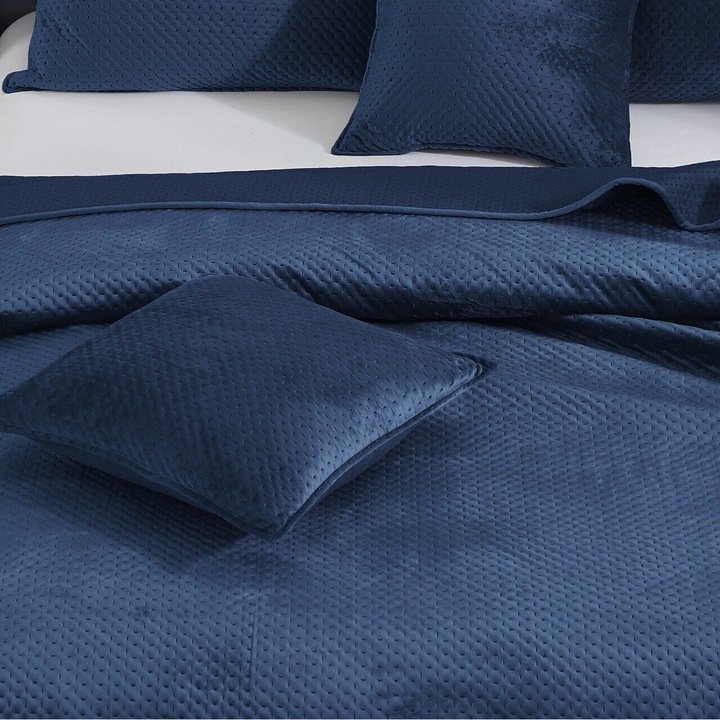 Poszewka decorativa velvet 45x45 Maya, granat, cu detalii quilted