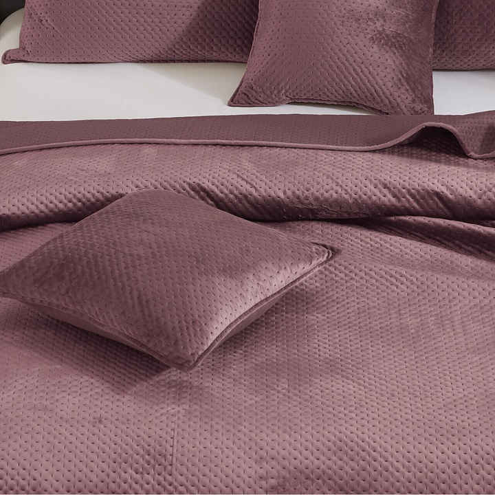 Poszewka decorativa Maya, 50x70cm, ciemny roz, material velvet, 320 g/m2