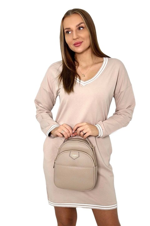 Rochie bej cu decolteu in V si buzunare, dimensiuni 48x88cm, universala S-M-L