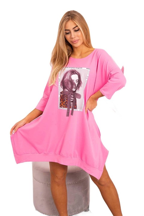 Розова рокля с щампа, разкроена кройка, универсален размер SL, 60x86см