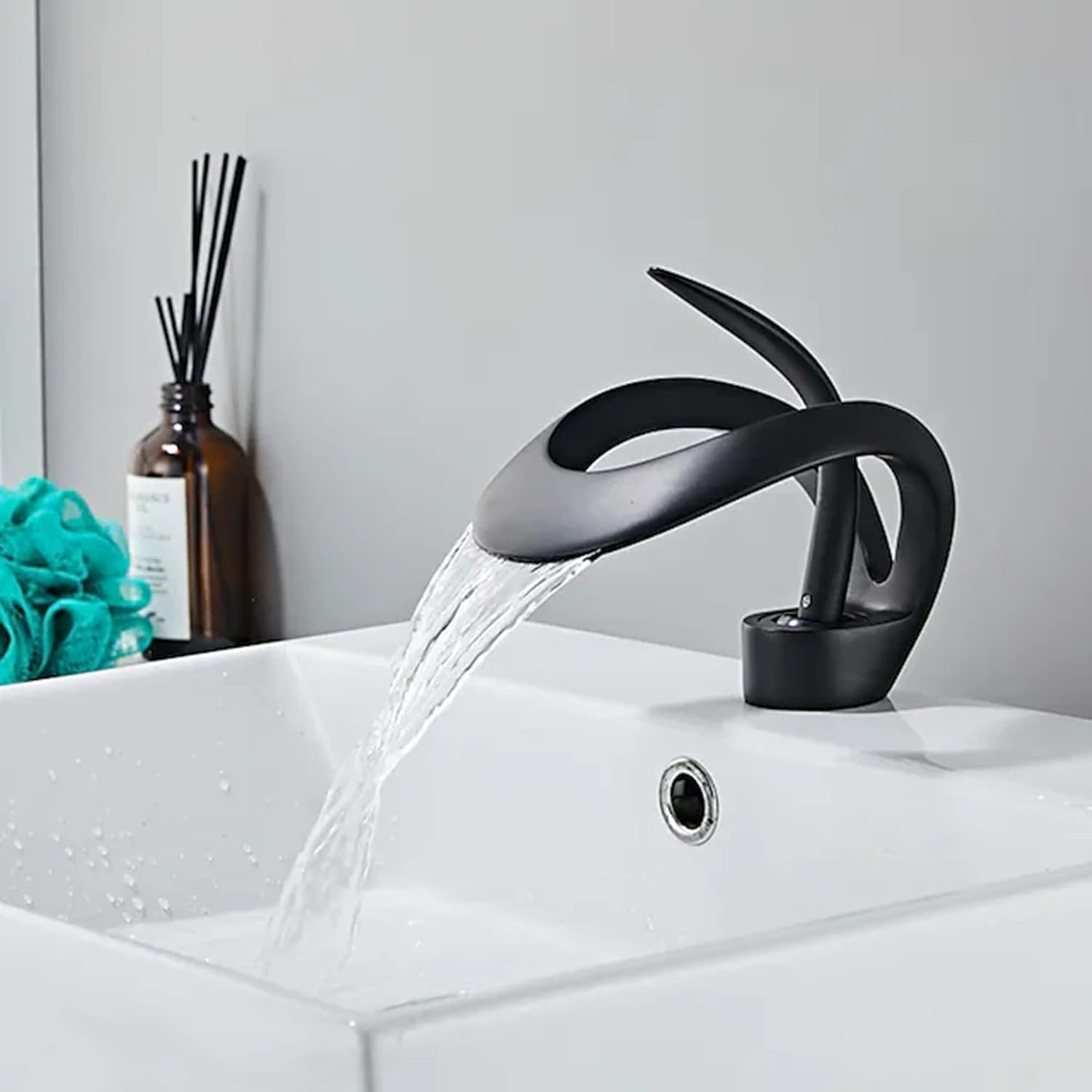 Robinet Cascade, monocomanda, ceramica, negru - eMAG.ro