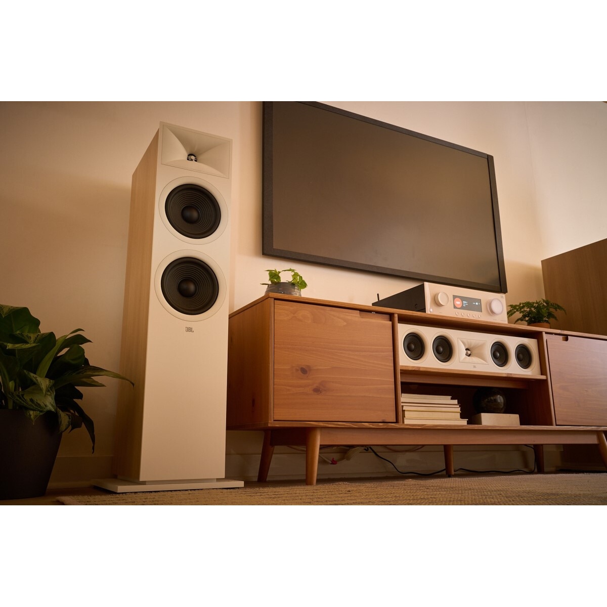 JBL STAGE 2 245C Difuzor central pentru home cinema in culoarea latte
