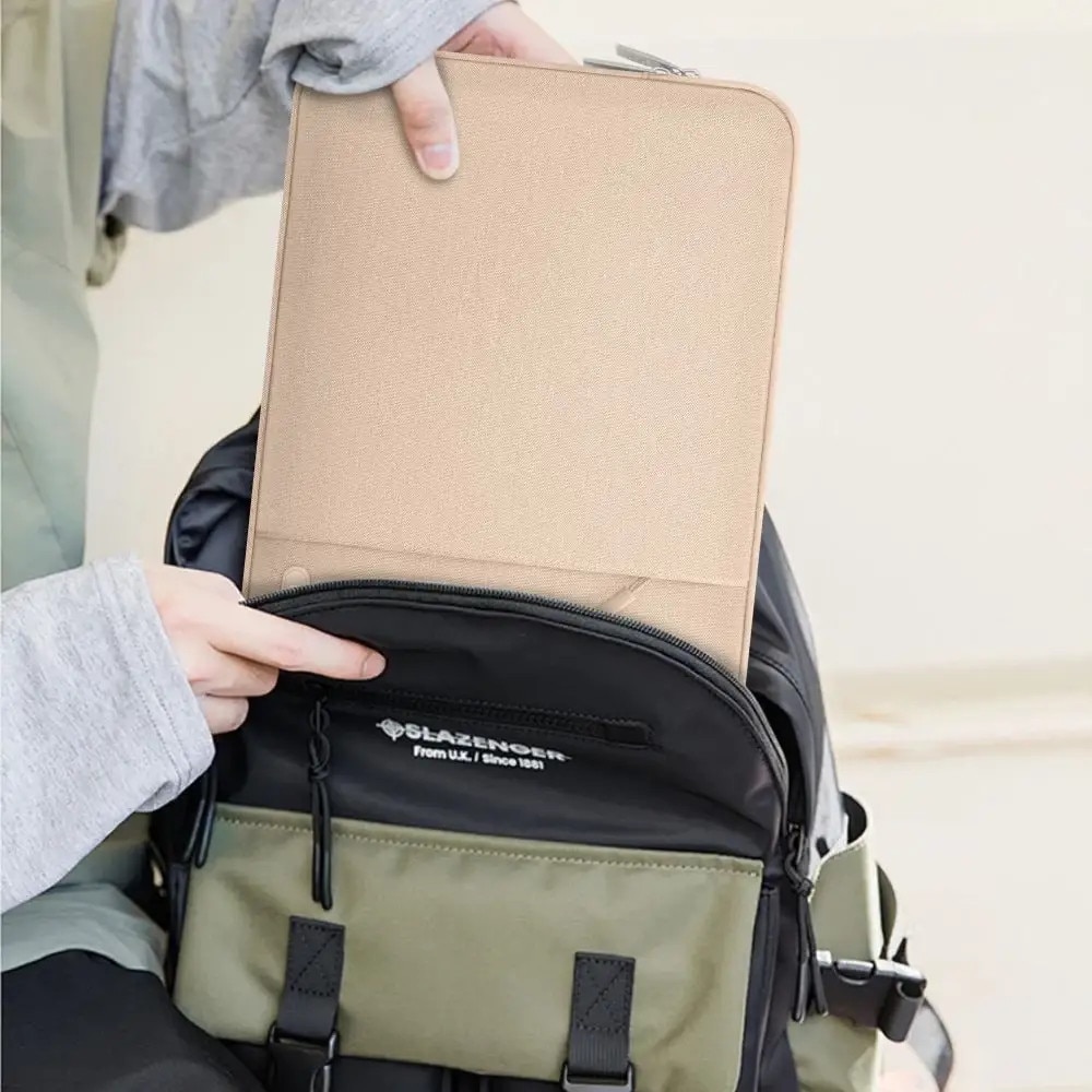 Geanta laptop Tech-Protect Sleevy, 15-16 inch, 41,5x29x2,5cm, cu buzunar, Caffe Latte