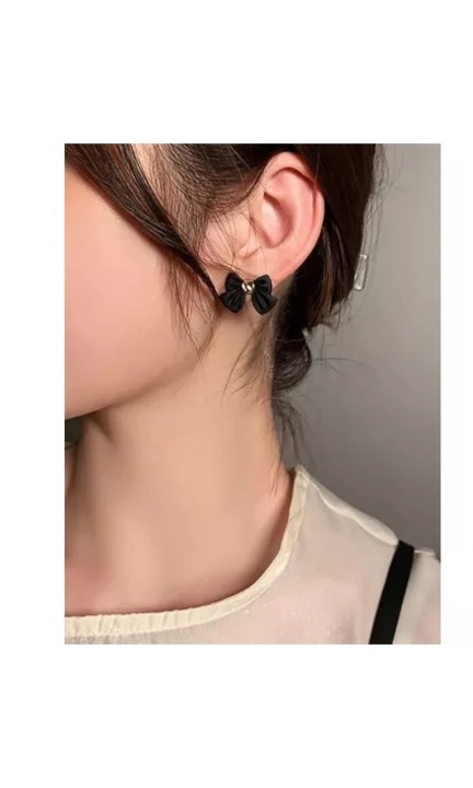 Cercei Fundita Neagra 2, 1x1, 5cm