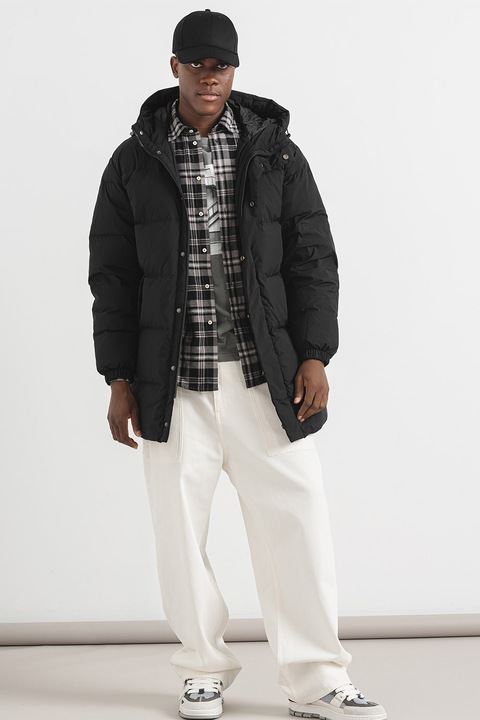 United Colors of Benetton, Pihével bélelt télikabát, Fekete