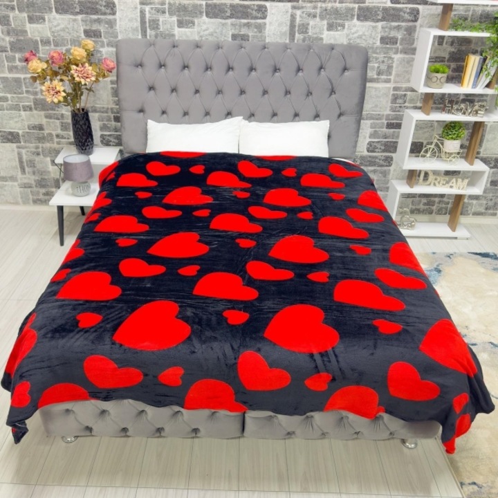 Patura de pat dublu, imprimeu inimioare, 200x230cm, multicolor