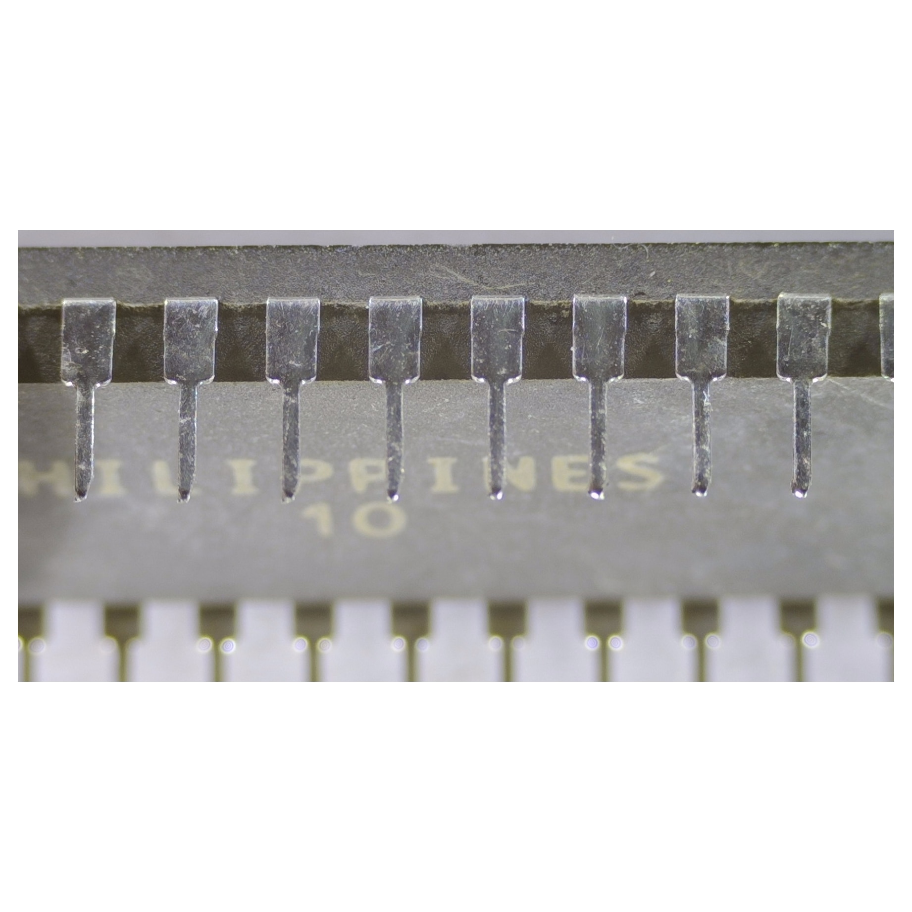 Lot De 5 Processeurs Z84C0006PEG 6MHz Z80 CMOS CPU - Format 40-DIP Pour Rétro-ingénierie Ou Réparation