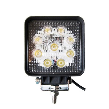 Proiector LED auto offroad 27W/12V-24V, 1980 lumeni, patrat, flood beam 60° Proiector LED auto offroad 27W/12V-24V, 1980 lumeni, patrat, flood beam 60°