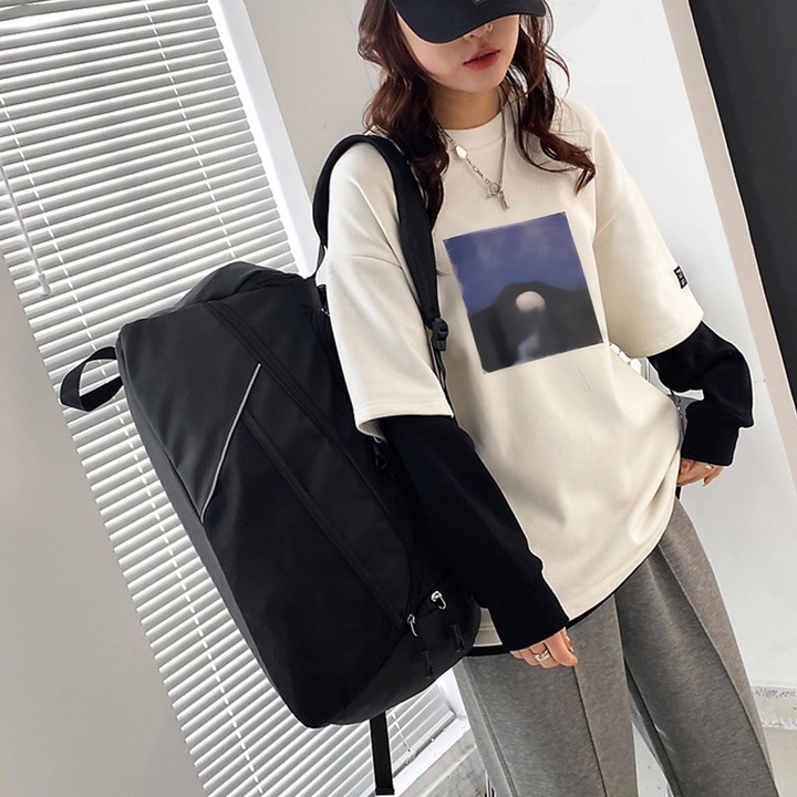 Nagy kapacitású sporttáska, hosszúkás, cipőtartó rekesszel, Oxford anyagból, fekete