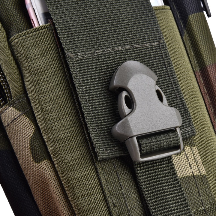 Jormftte sporttáska, dzsungel álcázás, vízálló, mérete 16x12x5cm, férfi