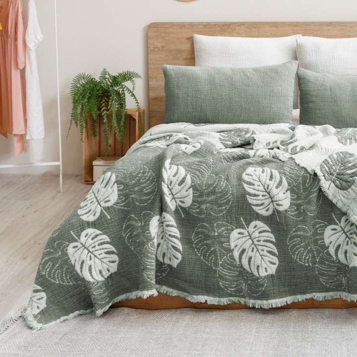 Set cuvertura muselina 240x260 cm cu 2 fete perna 50x70 cm, 100% bumbac, Saheser, Forest Verde