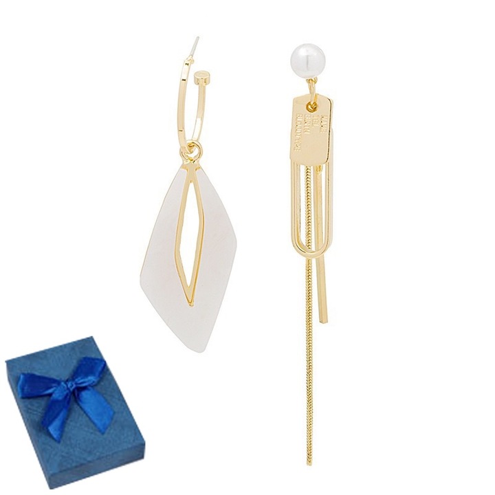 Cercei lungi din aur cu perle, Kaypsre, design minimalist, aurii si albi, 60-77mm