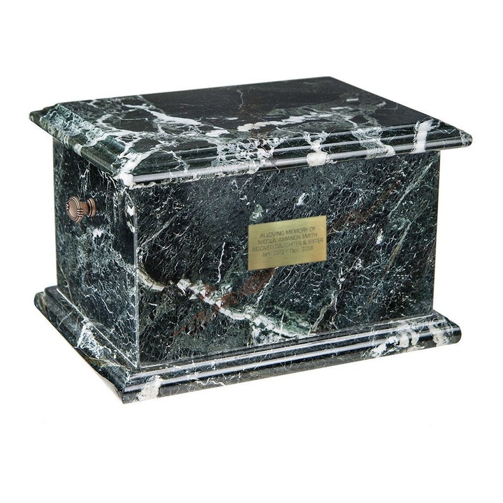 Urna de incinerare pentru cenusa din piata noua goala