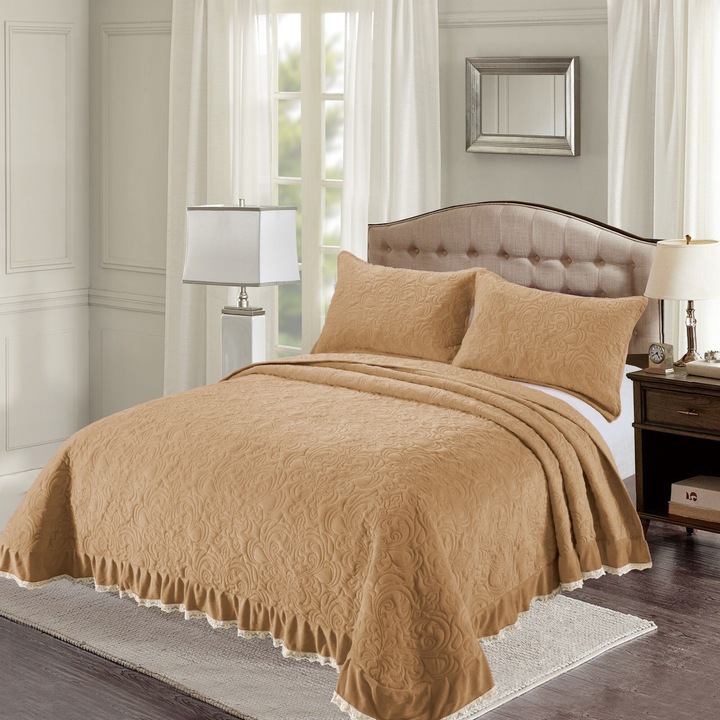 Set Cuvertura de Catifea cu Volanase din Dantela 3 piese, Cuvertura si doua fete de perna, Mustar Inchis, pentru pat dublu