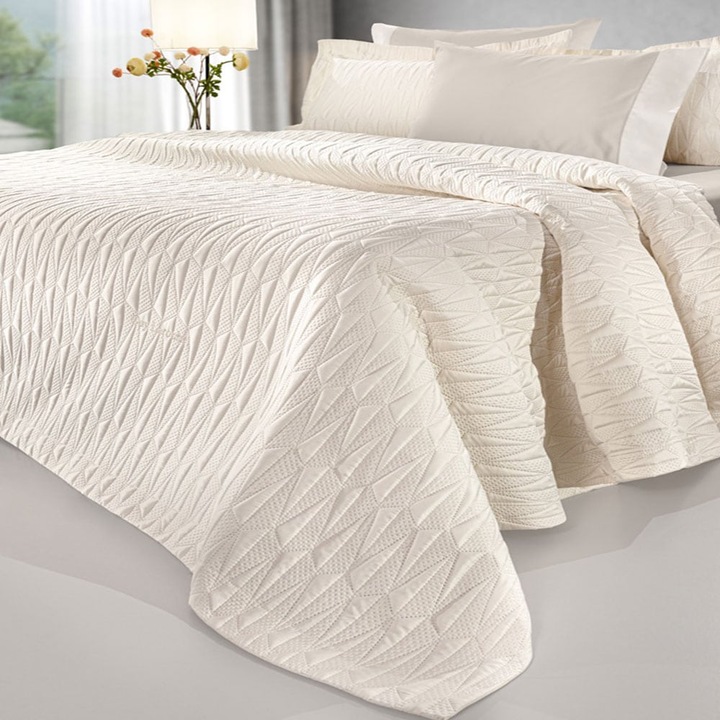 Set lenjerie Ruby 3pcs, Guy Laroche, microsatin, ivory, 240x250cm, 50x70cm