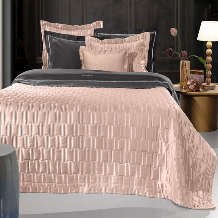 Set Kouberli Guy Laroche, 240x250cm, 2 Maxilarotheke 50x70cm, roz vechi