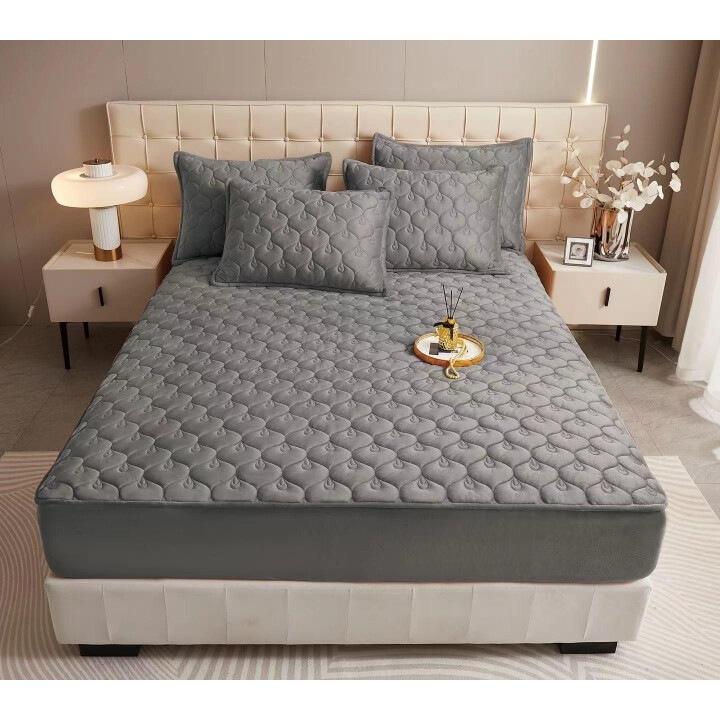 Husa de pat si 2 fete de perna, Catifea, Topper Matlasat, 140x200cm, Gri