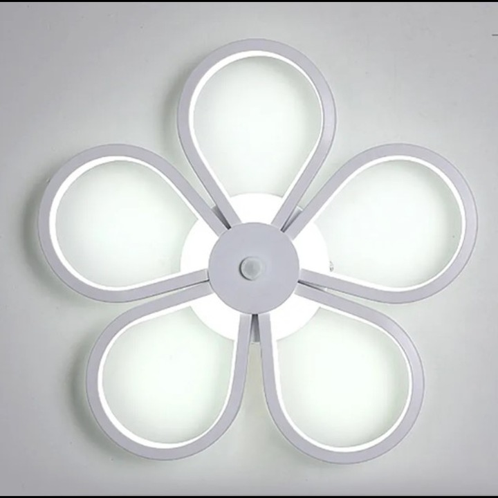 Lustra LED White Flower, 3 tipuri de lumina calda/rece/naturala, 5 surse de iluminare, 30 x 5 cm, 32W, LALELULI®