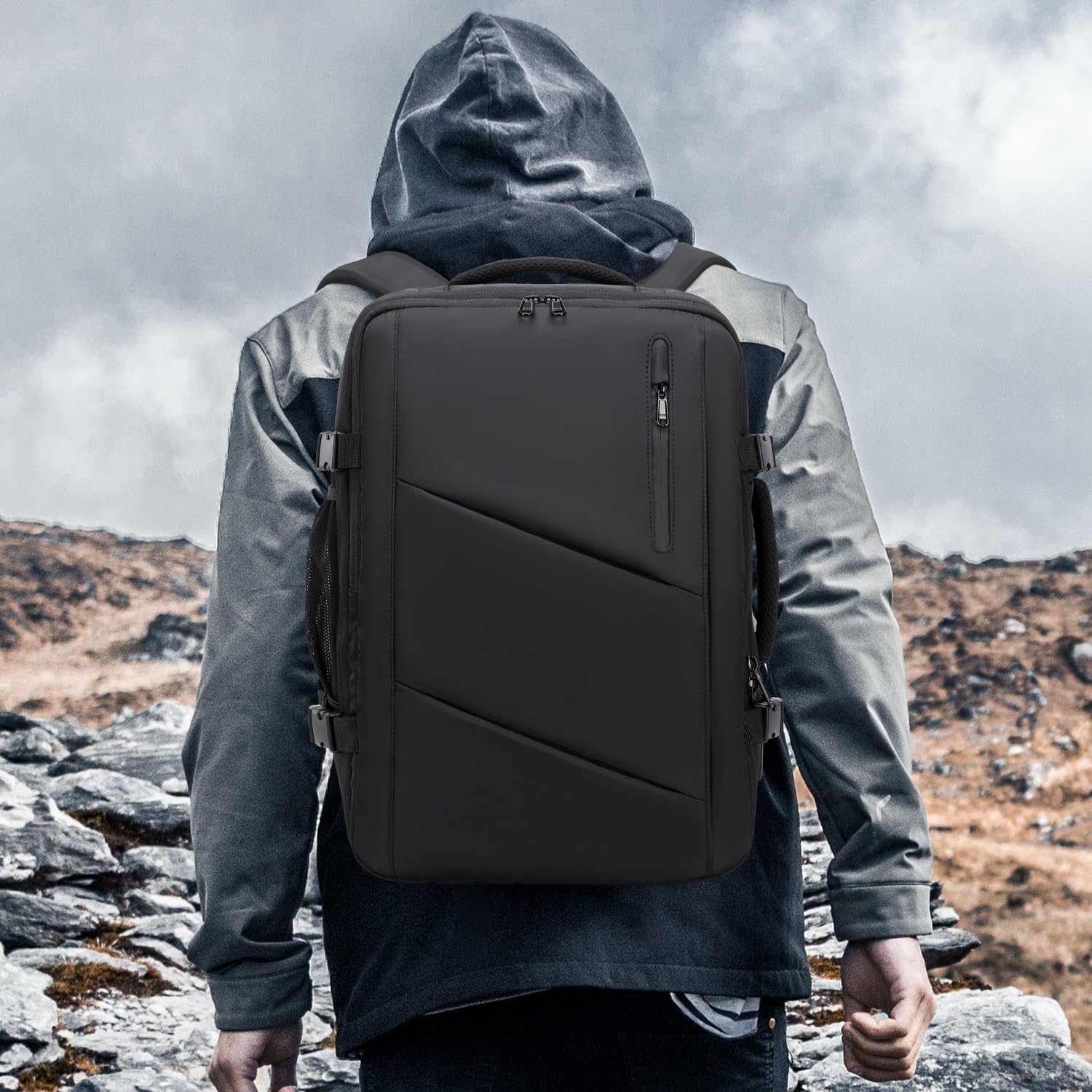 Rucsac laptop Business, BYONDSELF®, Extensibil pana la 40L, 17.3'', 3 compartimente, cu port USB, Multifunctional, Potrivit pentru afaceri/timp liber/calatorii, impermeabil, Potrivit pentru barbati si femei, Negru