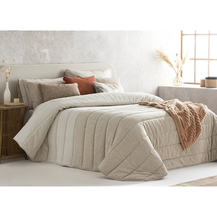 Olaya Beige takaró, mérete 270x270 cm + 2 db. 50x70 cm-es fedők