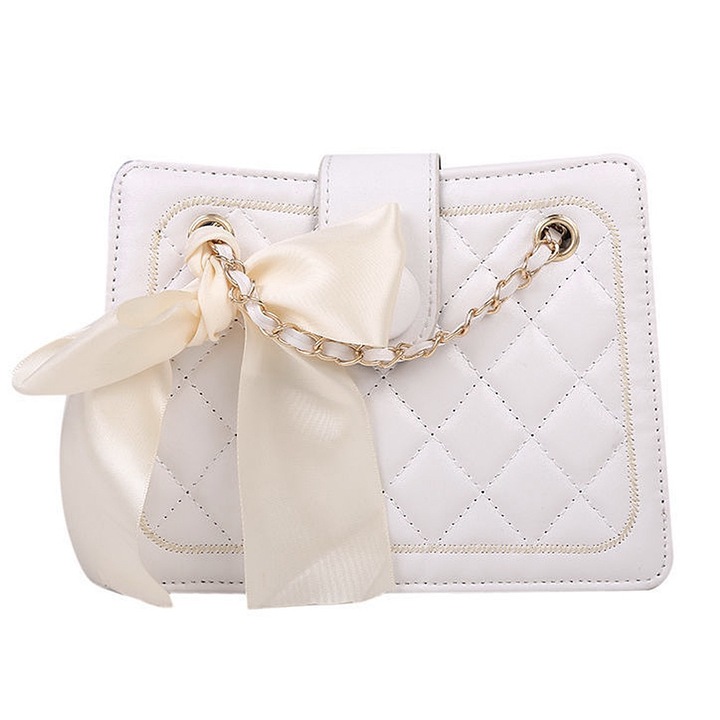 Jormftte női crossbody táska, fehér, kompakt méret, állítható pánt, elegáns dizájn