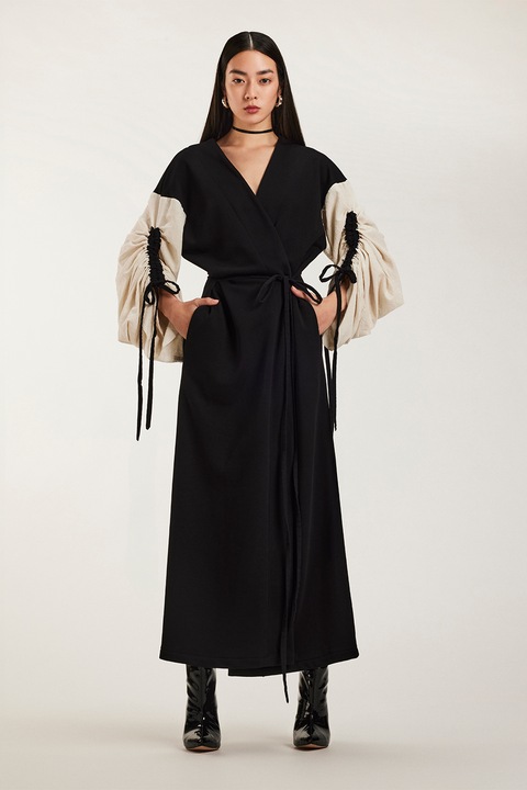 Alina Cernatescu, Cardigan lung cu model petrecut si maneci contrastante Astrid, Negru/Crem