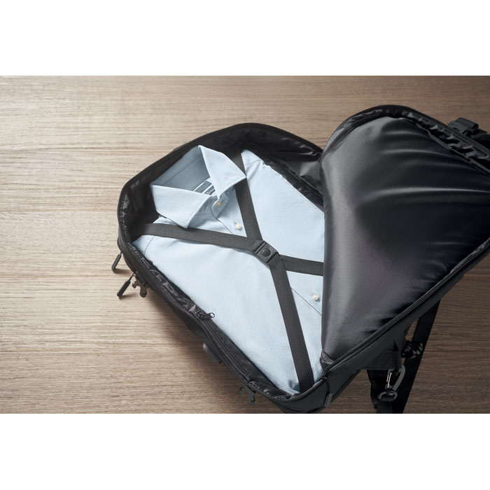 Rucsac Travel Tech din poliester 600D RPET. Modular / incluzand mai multe compartimente