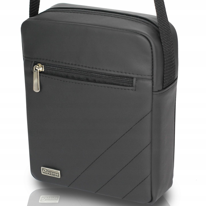 Bőr férfi táska, hátoldal, 18x22x6cm, 4 rekeszes, vízálló, állítható pánt