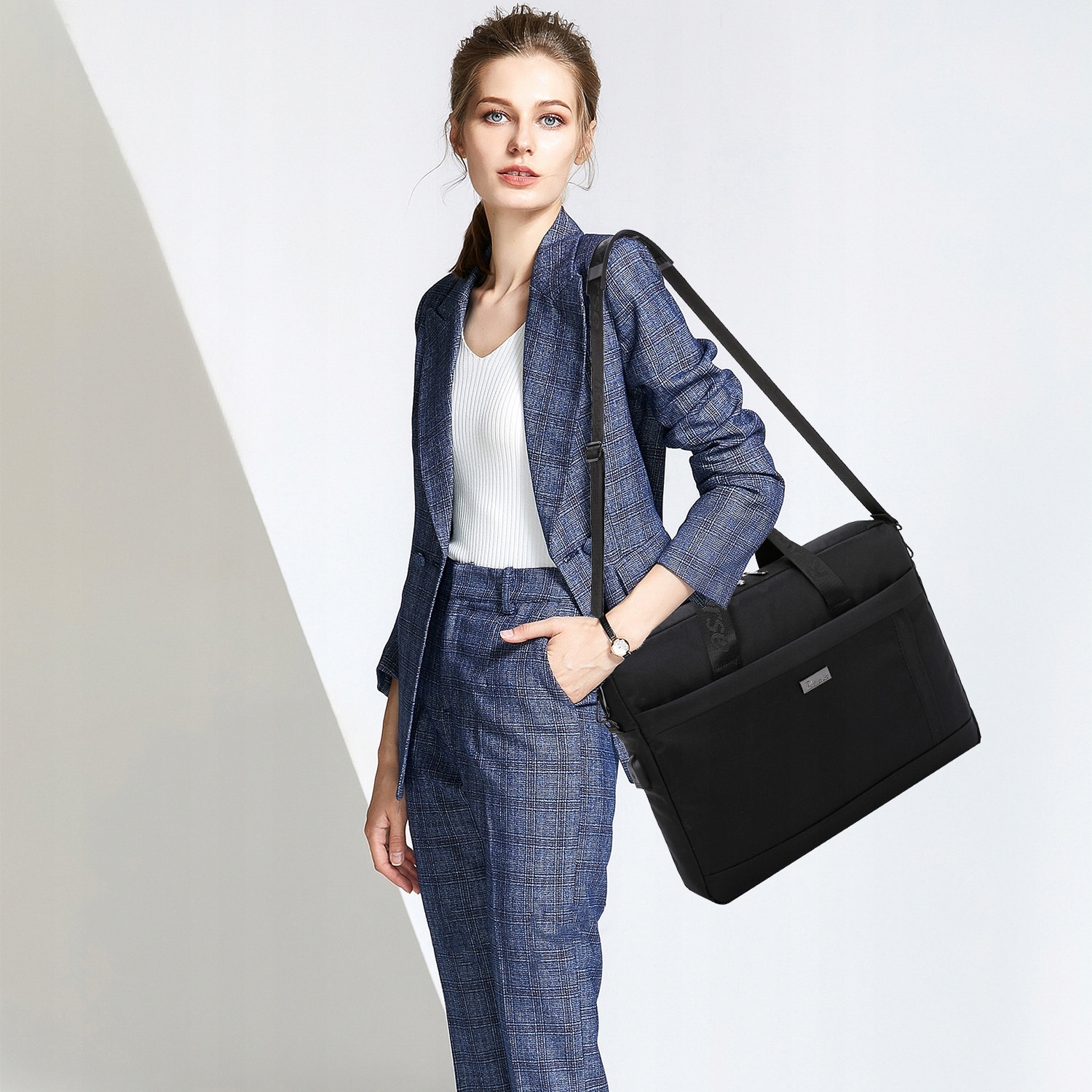 Torba laptop 15.6', Reverse, material Codura, port USB, 40x30x5cm
