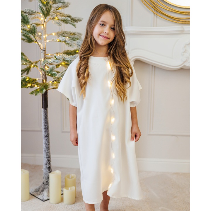 Rochita cu Luminite, Alba pentru Rol Serbare