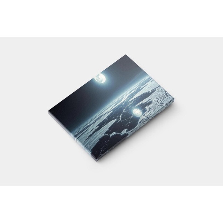 Картина на платно - Лунна светлина върху лед посред нощ - 50x100 см