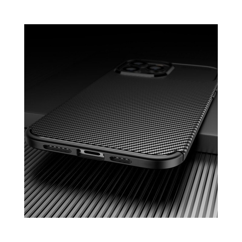 Husa de silicon TPU compatibila cu iPhone 16, Carbon Design Autofocus, Ultra Protect, Anti-Soc / Negru